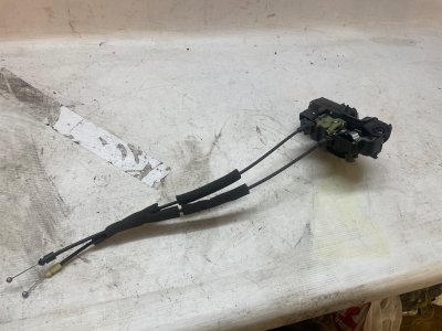 Замок двери Chevrolet Captiva 2006-2011 C100