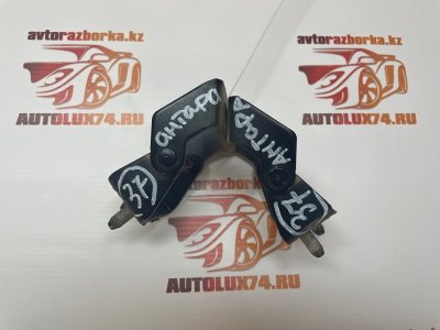 Петля багажника Opel Antara 2008 С105