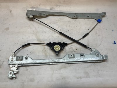 Стеклоподъемник Nissan X-Trail 2007-2011 NT31