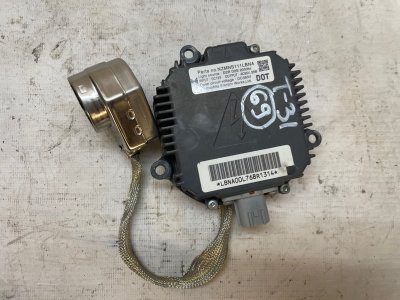Блок розжига ксенона Nissan X-Trail 2007-2011 NT31