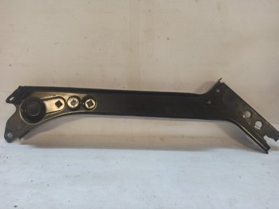 Кронштейн фары Nissan X-Trail 2007-2011 NT31