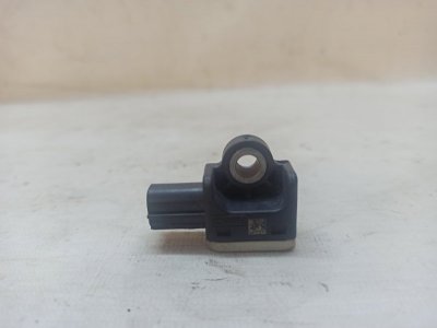 Датчик удара Mazda 3 2008-2013 BL