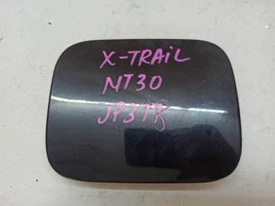 Лючок бензобака Nissan X-Trail 2000-2007 NT30