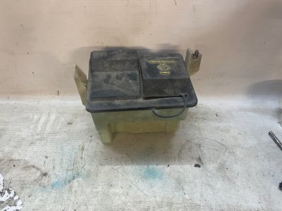 Бачок омывателя Ford Explorer 201-2011 U152