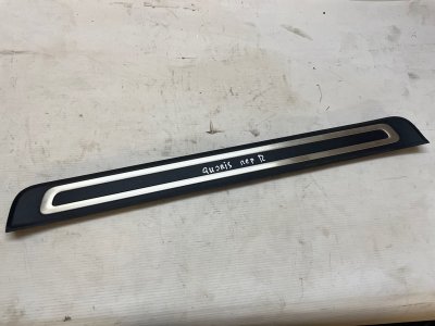 Накладка порога Kia Quoris 2014 KH