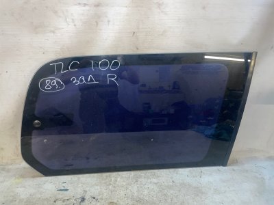 Форточка Toyota Land Cruiser 2000 J100