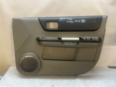 Обшивка двери Nissan X-Trail 2000-2007 NT30