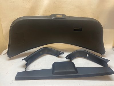 Обшивка багажника Mazda 3 2008-2013 BL