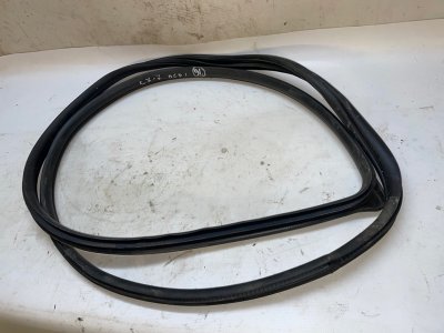 Уплотнитель двери Mazda CX-7 2007 ER