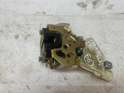 Замок двери Nissan X-Trail 2001-2007 NT30