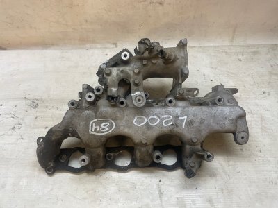 Впускной коллектор Mitsubishi L200 2008 KA4T