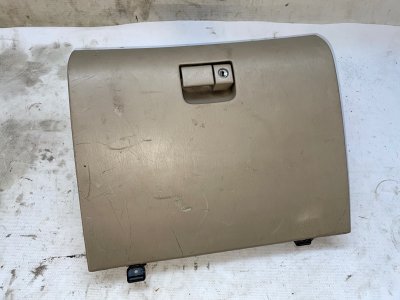 Бардачок Toyota Land Cruiser 2000 J100