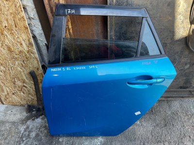 Дверь Mazda 3 2008-2011 BL