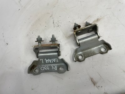 Петля багажника Lexus RX 330 2005 XU30