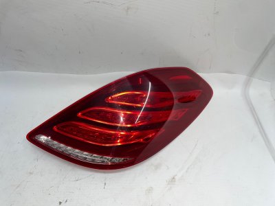 Фонарь Mercedes-Benz S-Class W222