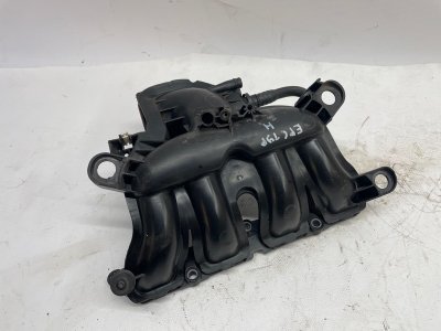 Впускной коллектор Peugeot 3008 2010-2017