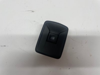 Кнопка стеклоподъемника Renault Logan 2018 L8