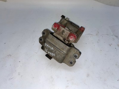 Подушка двигателя Volkswagen jetta 2010 1K2