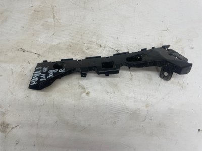 Кронштейн бампера Mazda Mazda 3 2013-2018 BM