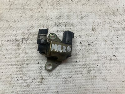 Клапан вакуумный Nissan Qashqai 2007-2013 J10E