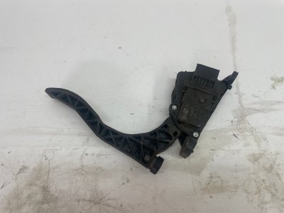 Педаль газа Audi A6 2004-2010 C6