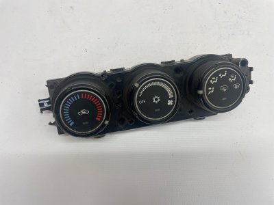 Блок управления климатом Mitsubishi Lancer 2007-2011 CY