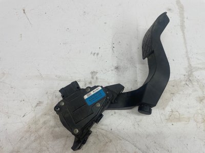 Педаль газа Audi A6 1997-2005 C5
