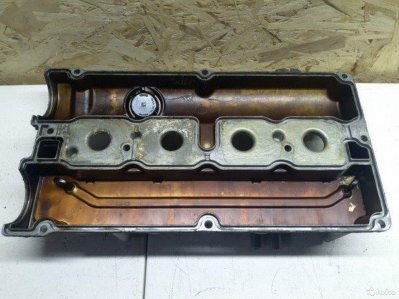 Крышка клапанов Opel Astra H L35 Z18XE 2004-2007