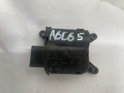Сервопривод печки Audi A6 2004-2010 C6