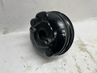 Вакуумный усилитель тормозов Audi A4 2006-2010 B7