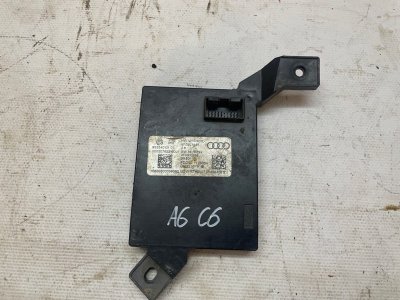 Блок управления антенной Audi A6 2004-2010 C6