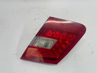 Фонарь Mercedes-Benz E-Class 2011 W212