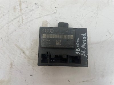 Блок управления дверьми Audi A6 2004-2010 C6