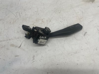 Переключатель поворотов Volkswagen Golf 2003-2009