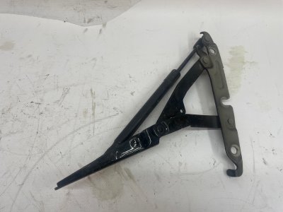 Петля багажника Audi A6 2004-2010 C6