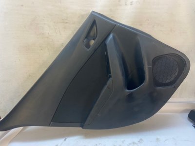 Обшивка двери Mazda Mazda 3 2013-2018 BM