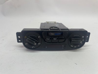 Блок управления климатом Kia Clarus 20000
