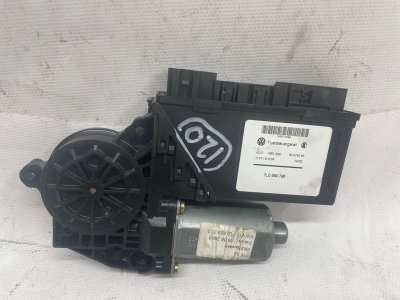 Моторчик стеклоподъемника Volkswagen Touareg 2003 7L