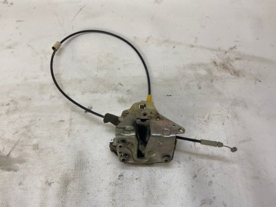 Замок багажника Toyota Land Cruiser 200 2008 Внедорожник
