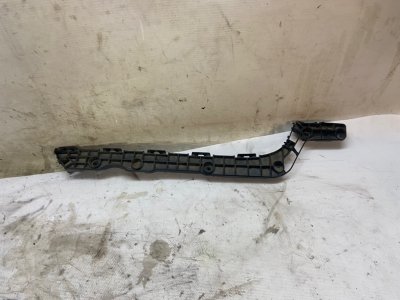 Кронштейн бампера Toyota Land Cruiser 200 2008 Внедорожник