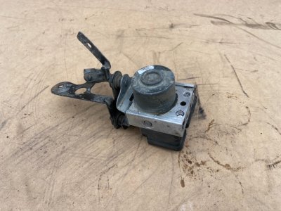 Блок ABS Volkswagen Golf 2003-2010 1K1