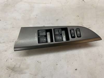 Блок управления стеклоподъемниками Toyota Land Cruiser 200 2008 Внедорожник
