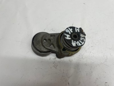 Ролик натяжителя Opel Astra 2004-2011 H