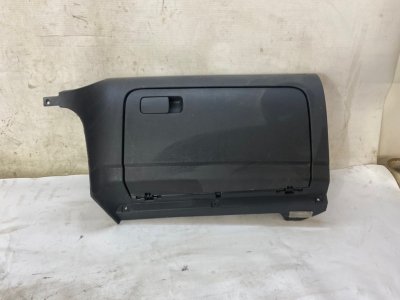 Бардачок Volkswagen Golf 2003-2010 1K1