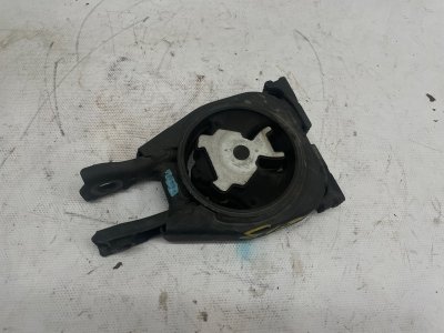Подушка двигателя Mazda CX-30 2020