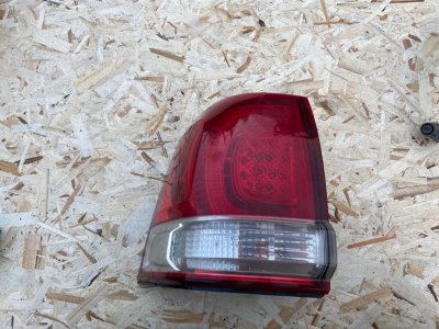 Фонарь Toyota Land Cruiser 200 2008 Внедорожник