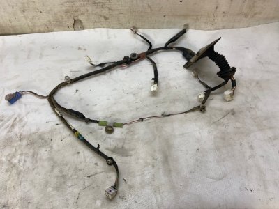 Проводка двери Toyota Land Cruiser 200 2008 Внедорожник
