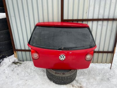 Крышка багажника Volkswagen Golf 2003-2010 1K1