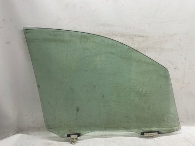 Стекло двери Toyota Spacio 1997