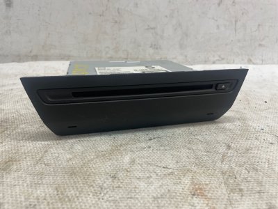 Проигрыватель CD/DVD Mazda Mazda 3 2015 BM